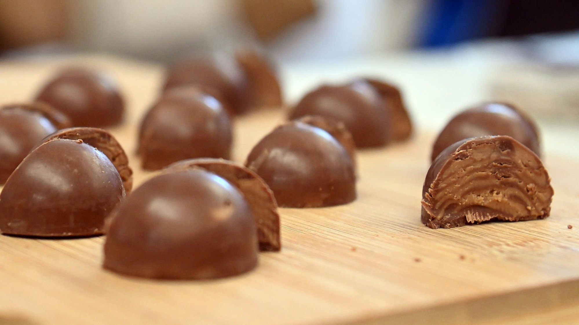 Schokolade aus Johannisbrot-Mehl.