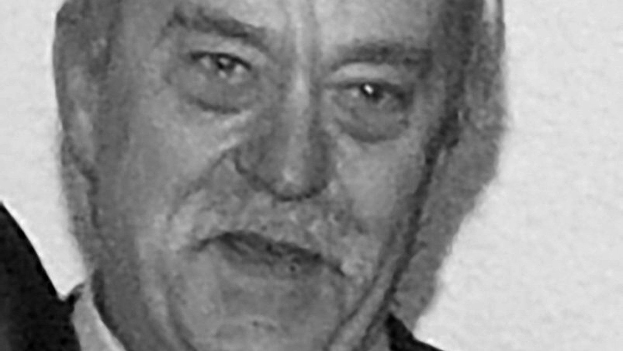 Ein Schwarzweiß-Porträt.