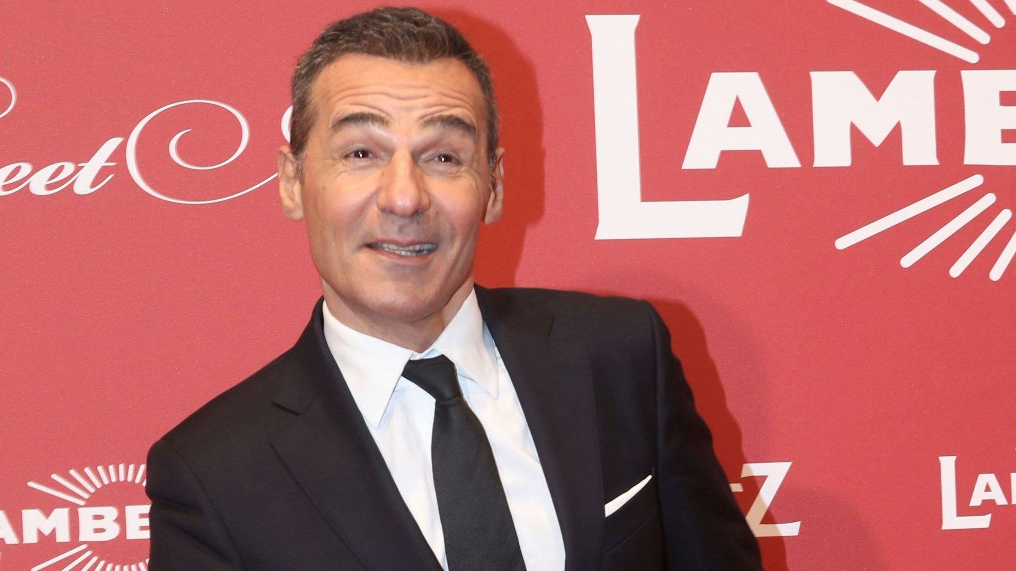 03.02.2025, Köln: Erol Sander - Lambertz Monday Night 2025. Das Unternehmen veranstaltet alljährlich zur Süßwarenmesse eine Party. Dieses Jahr werden 800 Gäste erwartet. Foto: Arton Krasniqi