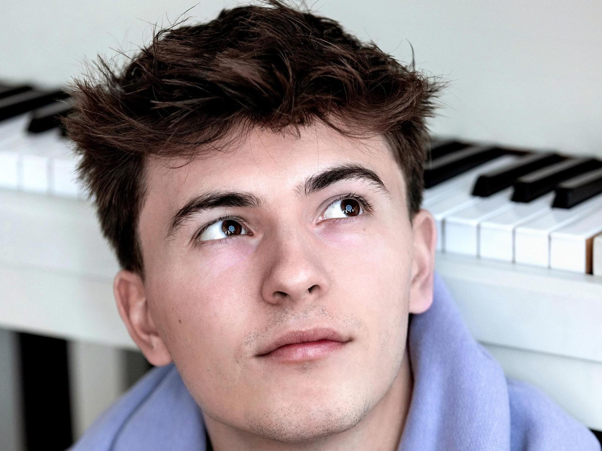 Portrait des Musikers Jonathan Henrichs