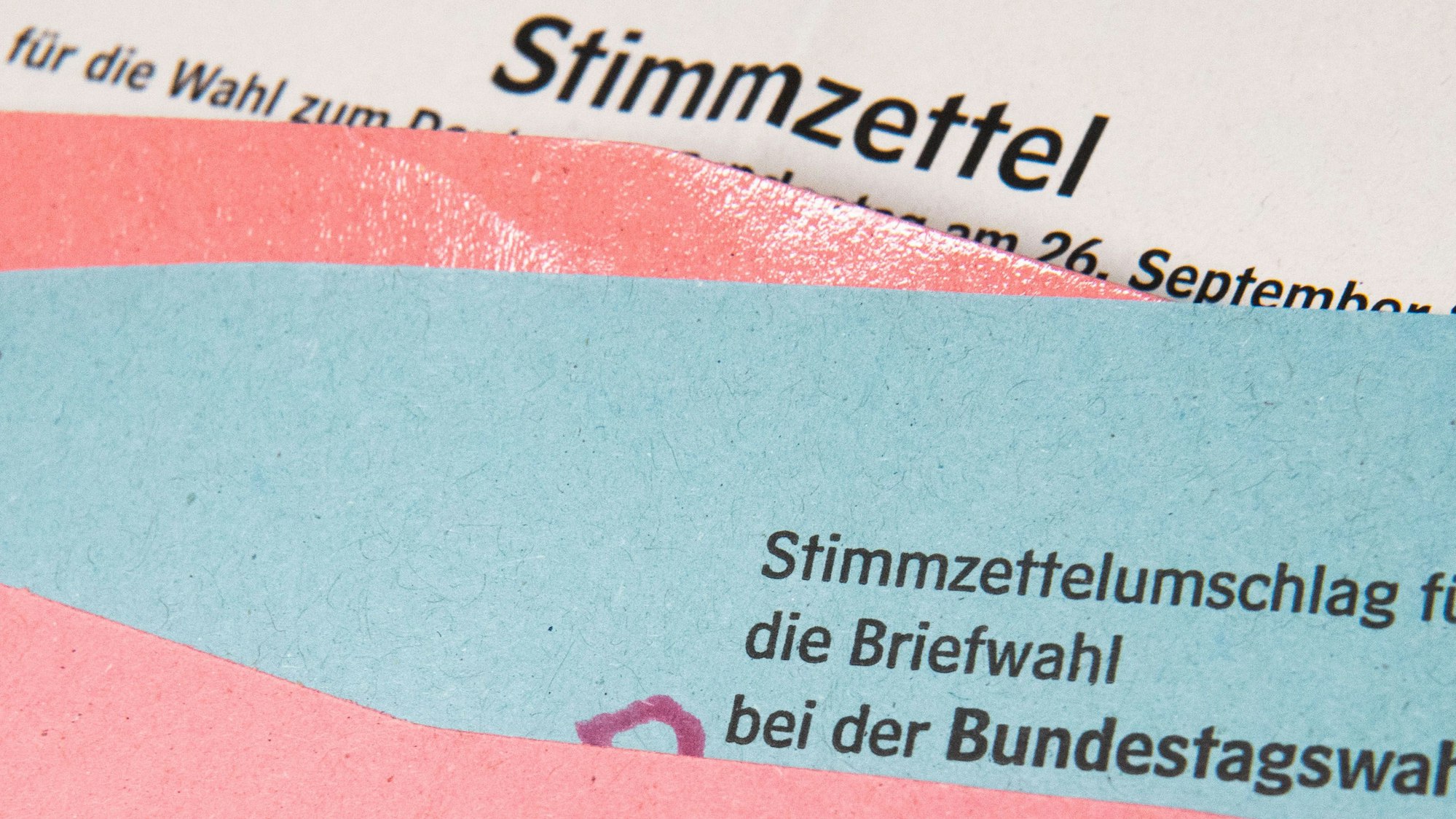 Auch in Oberberg nutzen tausende Menschen die Möglichkeit, per Briefwahl ihre Stimme abzugeben.