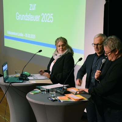 Im Kulturzentrum fand die Infoveranstaltung zur Erhebung der Grundsteuer statt.