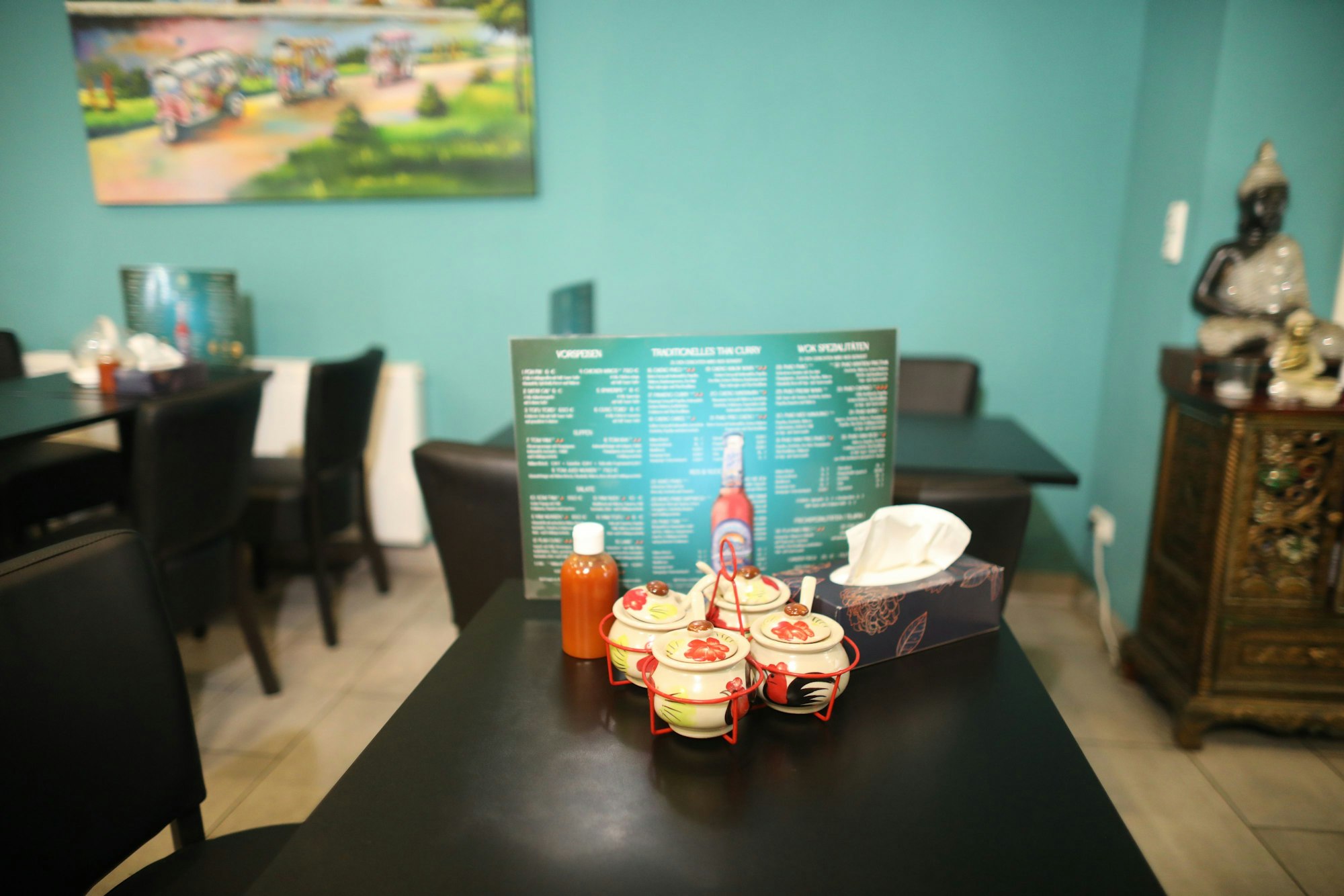 04.02.2025, Köln: Julia Floss' Kolumne „Lieblingsort“ im Ratschada Thai Kitchen. Foto: Arton Krasniqi