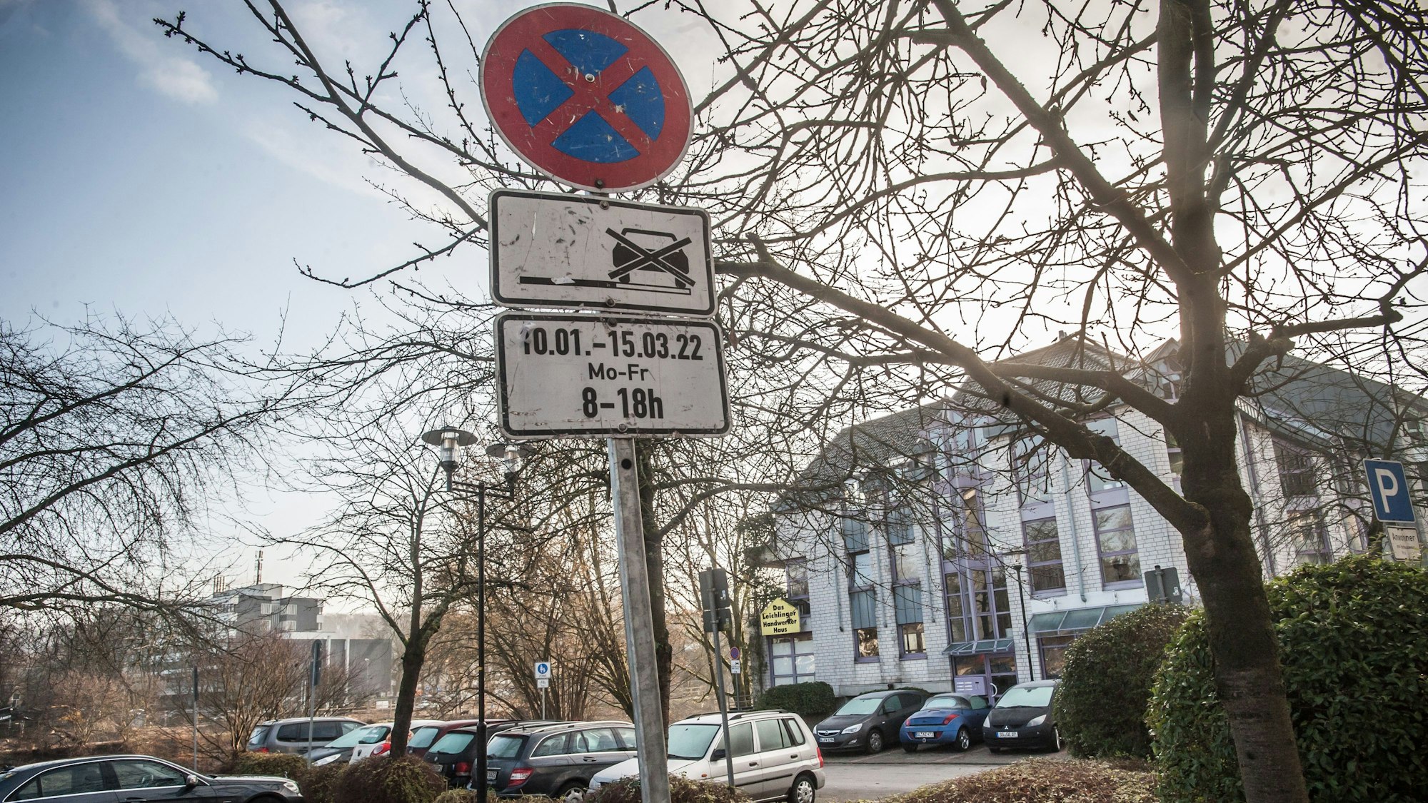 Der Parkplatz im Brückerfeld.