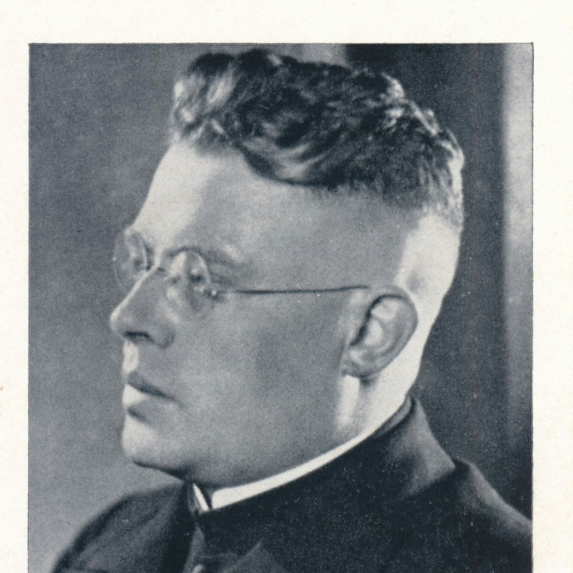 Ein Schwarz-Weiß-Porträt von Joseph Emonds.