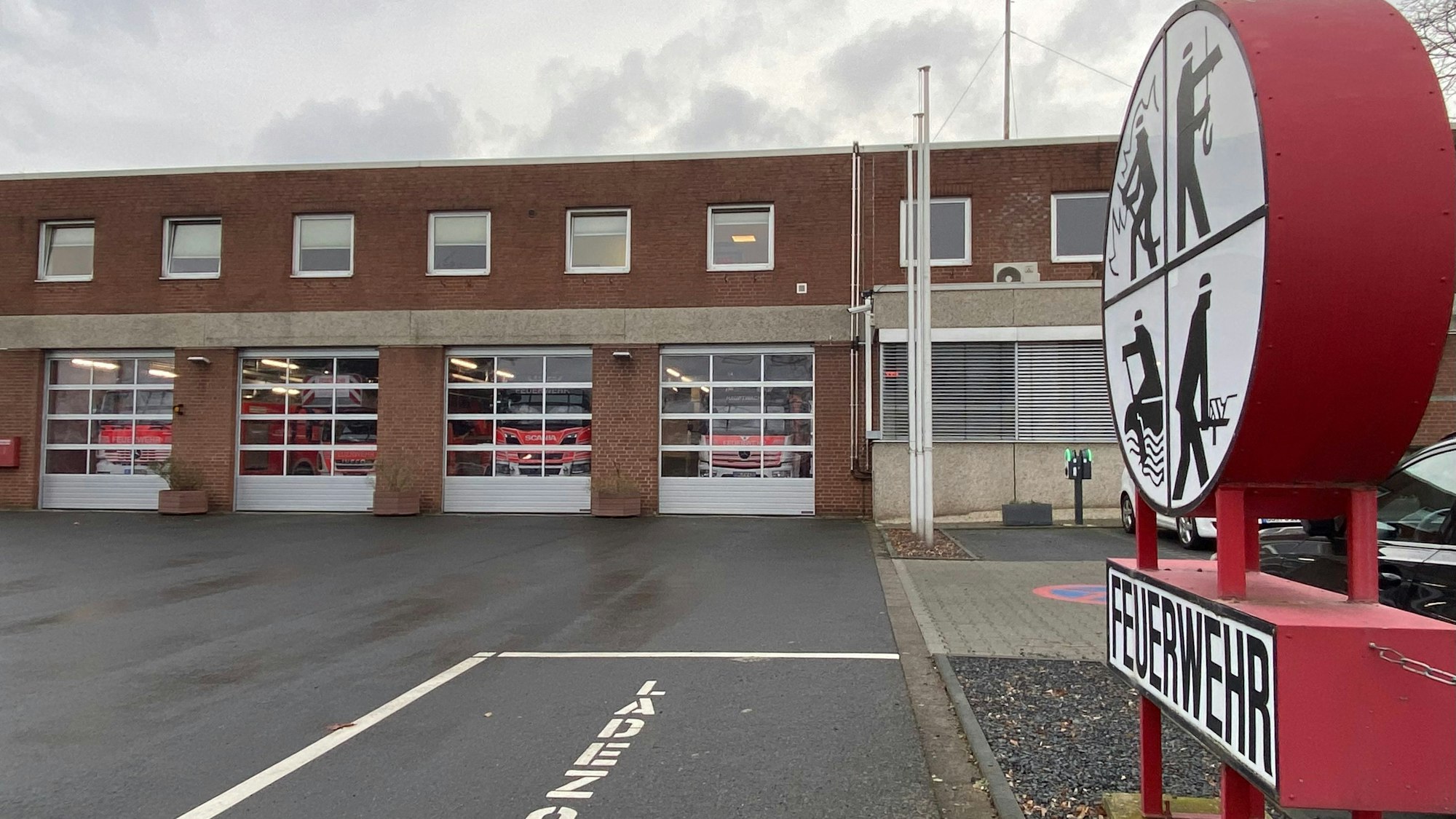 Das Foto zeigt die Feuerwache in Wesseling.