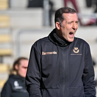 Roberto Paetzold Bayer 04 Leverkusen, Trainer mit Emotion. GER, SC Freiburg - Bayer 04 Leverkusen, Frauen-Fussball, Google Pixel Frauen-Bundesliga, 1. Spieltag, Saison 2024/2025, 26.01.2025 DFB REGULATIONS PROHIBIT ANY USE OF PHOTOGRAPHS AS IMAGE SEQUENCES AND/OR QUASI-VIDEO GER, SC Freiburg - Bayer 04 Leverkusen, Frauen-Fussball, Google Pixel Frauen-Bundesliga, 1. Spieltag, Saison 2024/2025, 26.01.2025 Freiburg *** Roberto Paetzold Bayer 04 Leverkusen, Coach with Emotion GER, SC Freiburg Bayer 04 Leverkusen, Womens Football, Google Pixel Frauen Bundesliga, 1 Spieltag, Saison 2024 2025, 26 01 2025 DFB REGULATIONS PROHIBIT ANY USE OF PHOTOGRAPHS AS IMAGE SEQUENCES AND OR QUASI VIDEO GER, SC Freiburg Bayer 04 Leverkusen, Womens Football, Google Pixel Frauen Bundesliga, 1 Spieltag, Saison 2024 2025, 26 01 2025 Freiburg Copyright: xEibner-Pressefoto/ThomasxHessx EP_THS