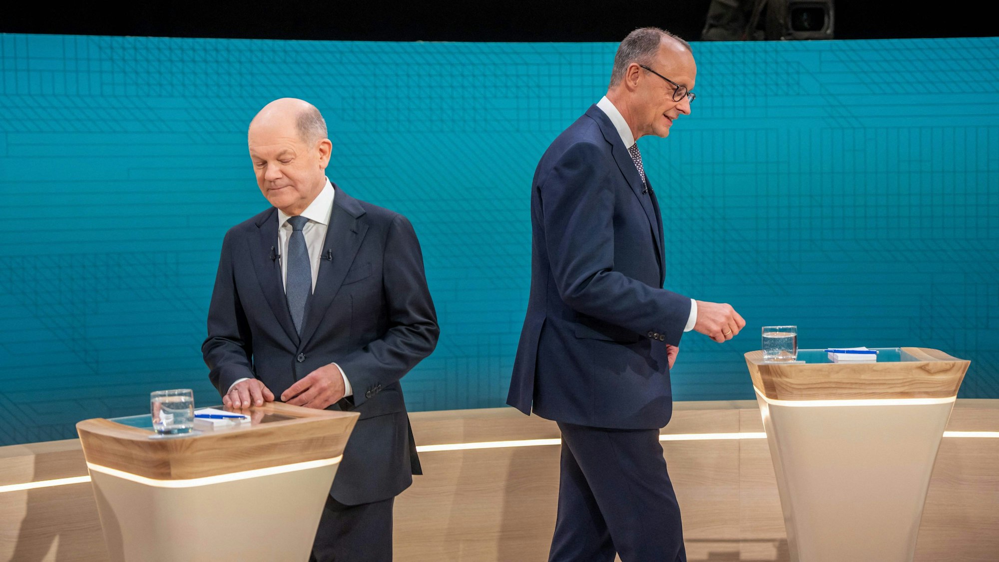 Olaf Scholz und Friedrich Merz bei ihrem TV-Duell.