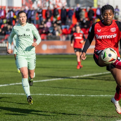 Google Pixel Frauen-Bundesliga: Bayer 04 Leverkusen - SGS Essen, 08.02.2024 Delice Boboy Bayer 04 Leverkusen, 23. Google Pixel Frauen-Bundesliga, Bayer 04 Leverkusen - SGS Essen, 14. Spieltag, am 08.02.2024, Ulrich-Haberland-Stadion, Leverkusen DFB regulations prohibit any use of photographs as image sequences and/or quasi-video *** Google Pixel Frauen Bundesliga Bayer 04 Leverkusen SGS Essen, 08 02 2024 Delice Boboy Bayer 04 Leverkusen, 23 Google Pixel Frauen Bundesliga, Bayer 04 Leverkusen SGS Essen, 14 Spieltag, am 08 02 2024, Ulrich Haberland Stadion, Leverkusen DFB regulations prohibit any use of photographs as image sequences and or quasi video Copyright: xBEAUTIFULxSPORTS/Meuselx