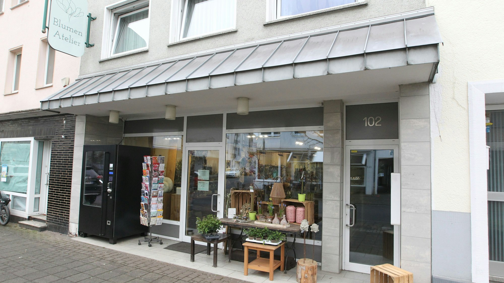 In Troisdorf an der Kölner Straße 102 befindet sich seit April 2024 das „Blumen Atelier“.