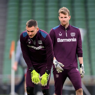 v.l. Torwart Matej KOVAR LEV, Torwart Lukas HRADECKY LEV Abschluss Training Bayer 04 Leverkusen LEV vor dem Fussball Europa League Finale 2024, Atalanta Bergamo AB - Bayer 04 Leverkusen LEV, am 21.05.2024 in Dublin/ Irland. UEFA regulations prohibit any use of photographs as image sequences and/or quasi-video  *** from left Goalkeeper Matej KOVAR LEV , Goalkeeper Lukas HRADECKY LEV Final training Bayer 04 Leverkusen LEV before the Football Europa League Final 2024, Atalanta Bergamo AB Bayer 04 Leverkusen LEV , on 21 05 2024 in Dublin Ireland UEFA regulations prohibit any use of photographs as image sequences and or quasi video Â