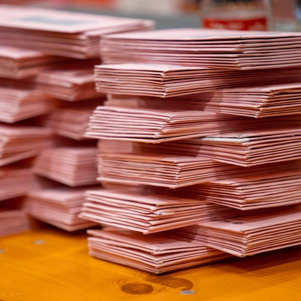 Die Briefwahl in Köln kann noch bis zum 21. Februar beantragt werden (Symbolbild).