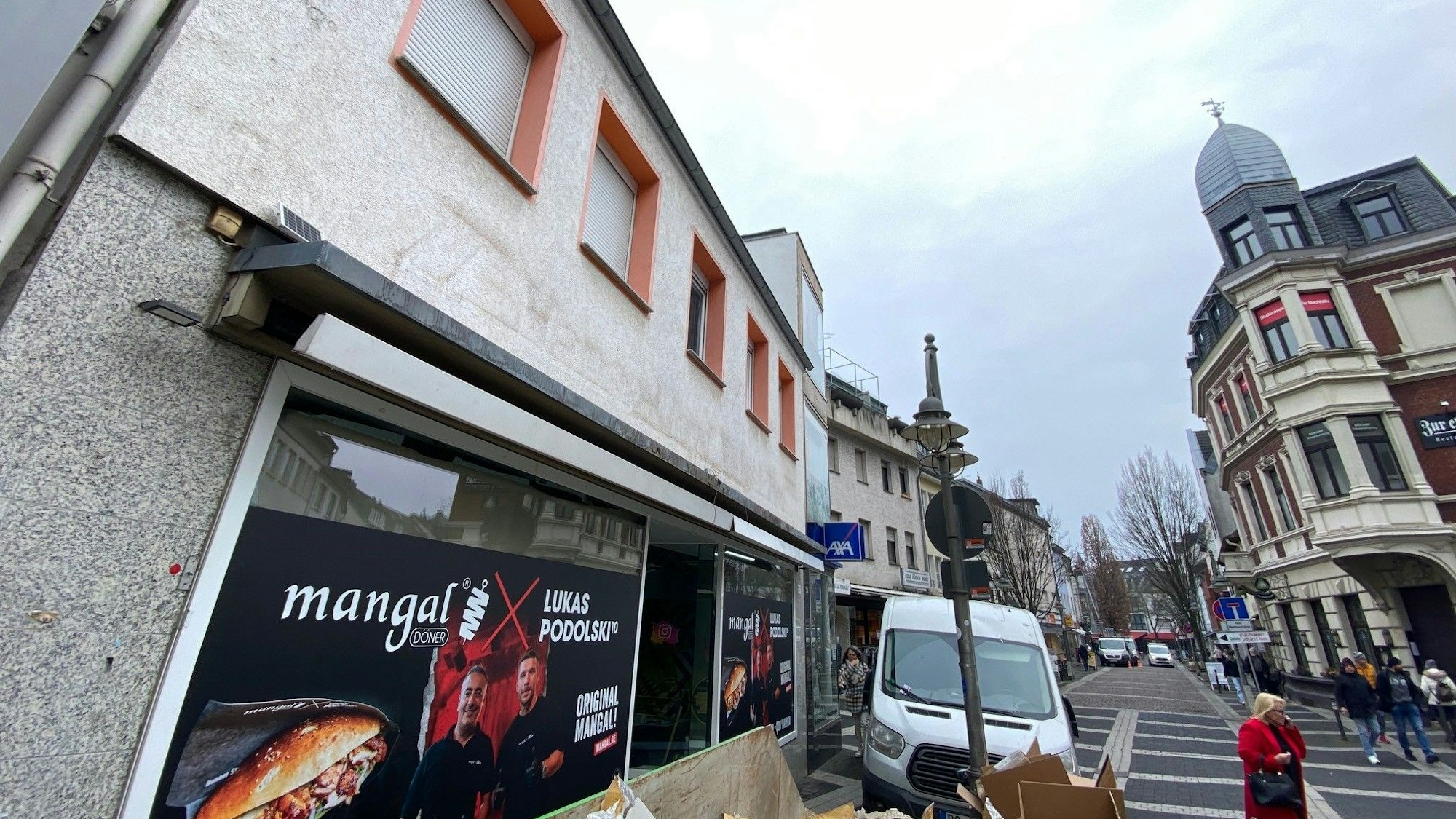 Zu sehen ist das Ladenlokal in der Brühler Innenstadt.