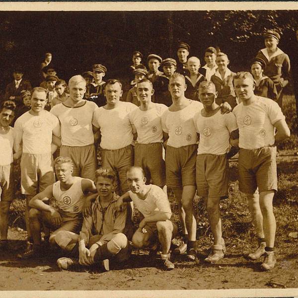 Teamfoto der ersten Gummersbacher Mannschaft.