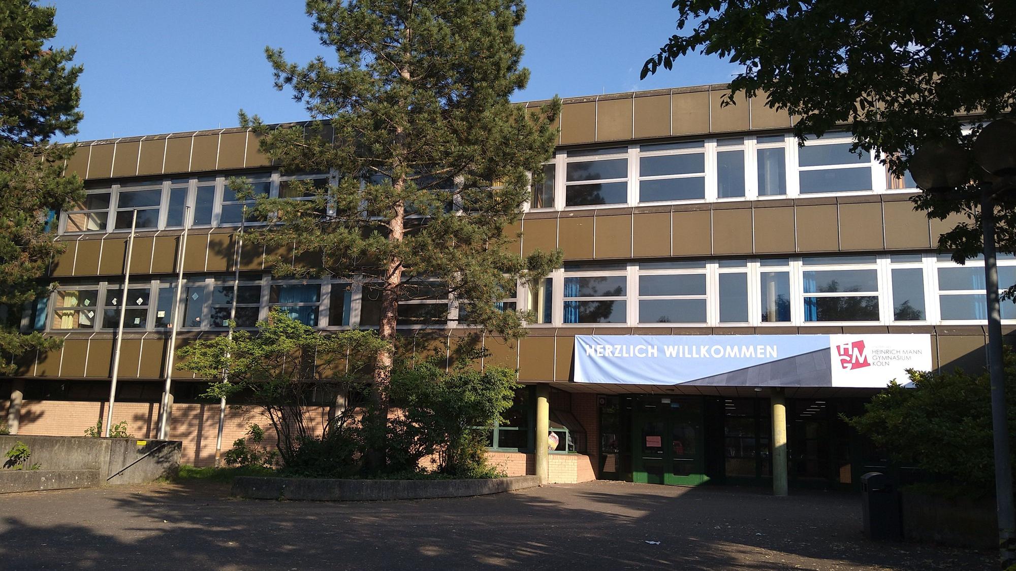 Der Baubeginn für den Erweiterungsbau für den naturwissenschaftlichen Fachbereich verschiebt sich deutlich.