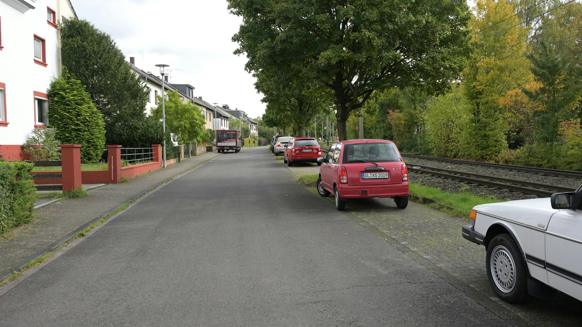 Das Foto zeigt die Siegenstraße in Refrath