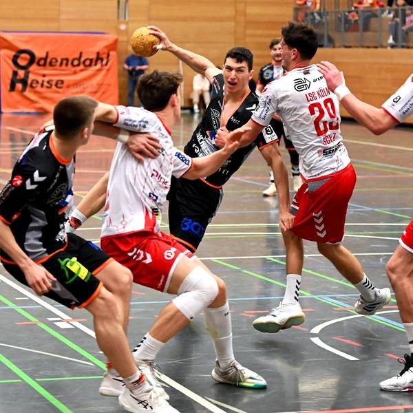 29.11.2024, Handball-Longercher SC Köln-Berg. Panther
mitte: Ante Simic (Panther)
Foto: Uli Herhaus