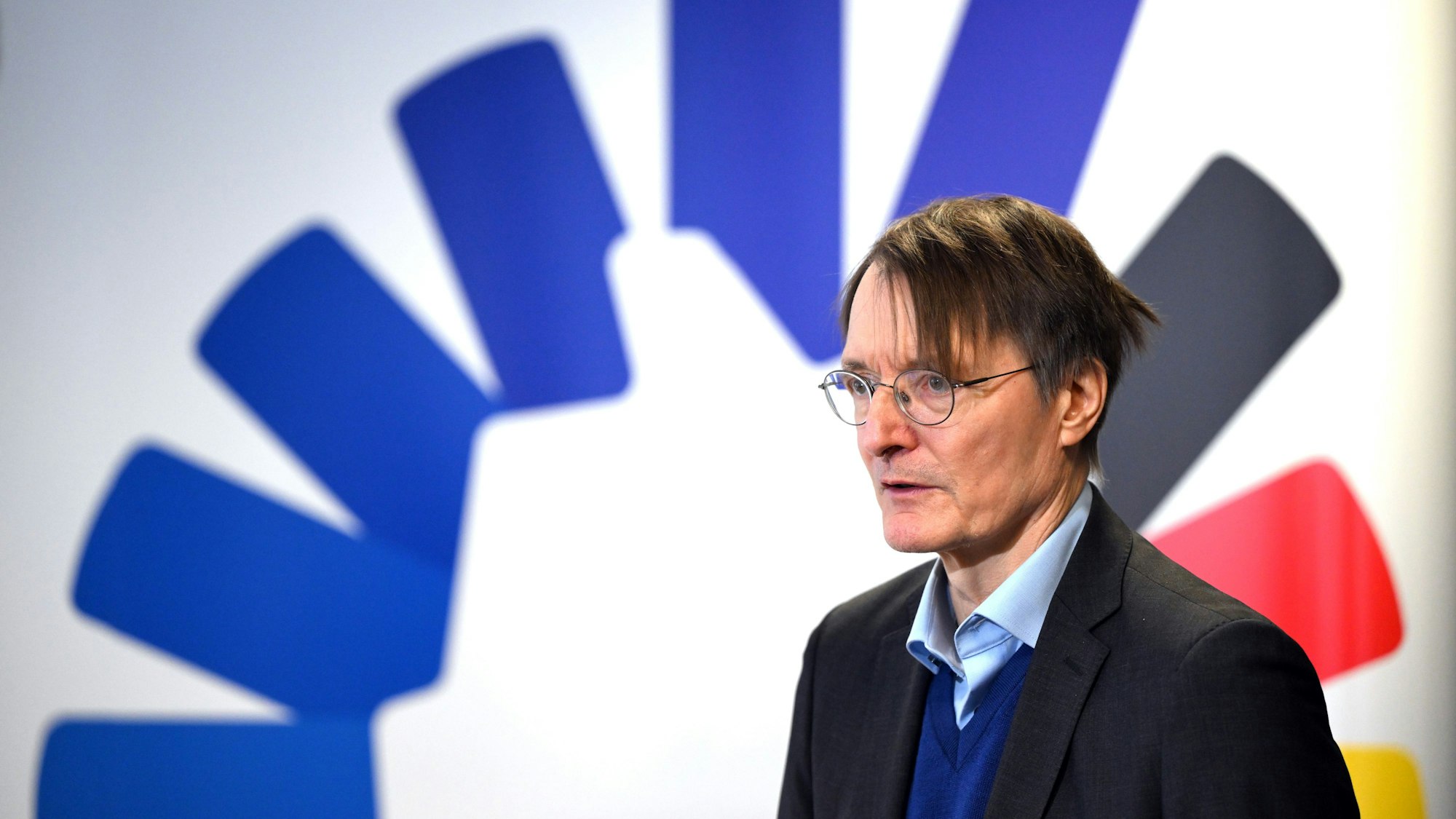 Ursache der sinkenden Lebenserwartung in Deutschland, sieht Karl Lauterbach darin, dass die Konzepte der Vorbeugung nicht ausreichend greifen.