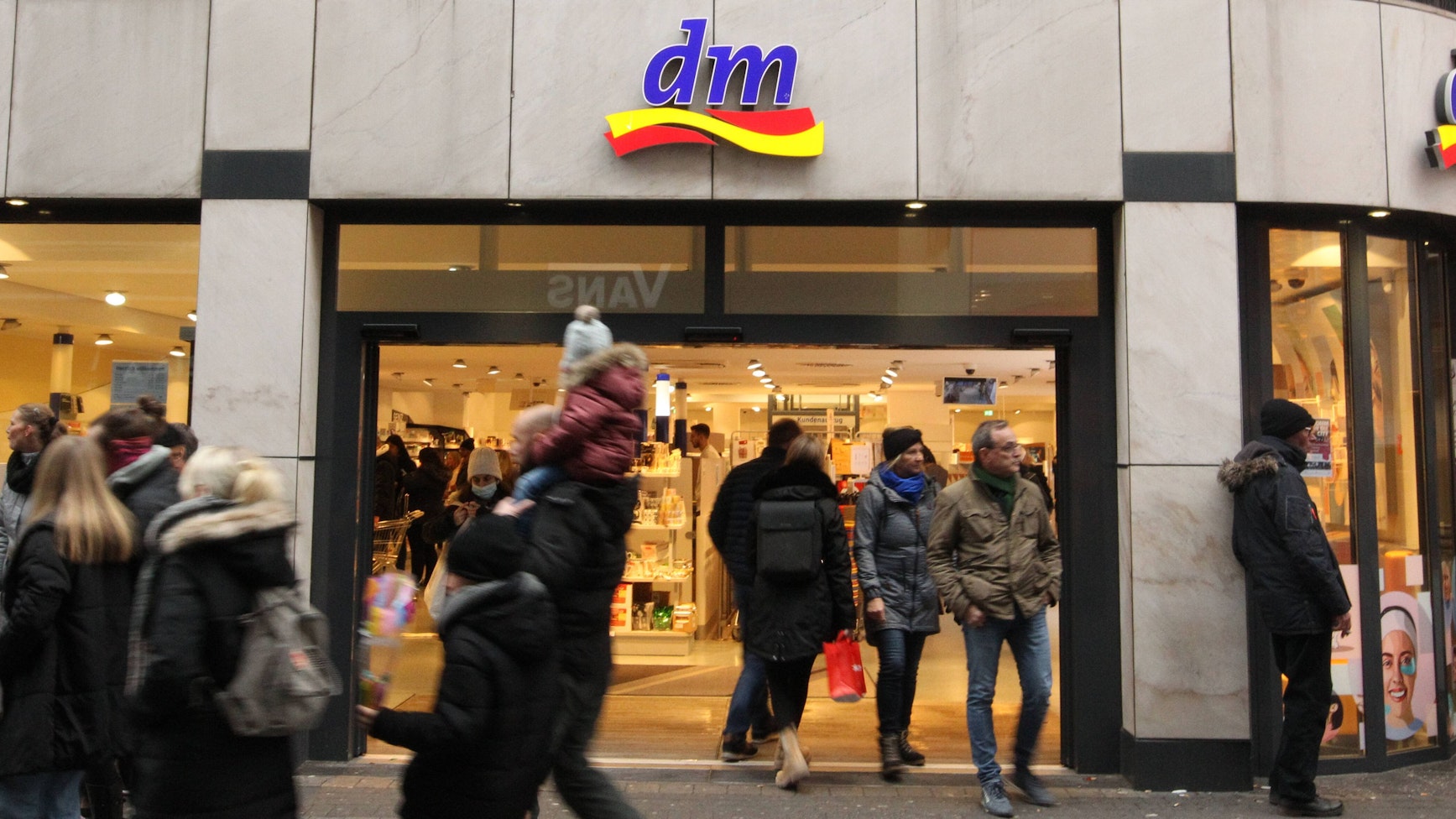 Der Drogeriemarkt in der Kölner Innenstadt.