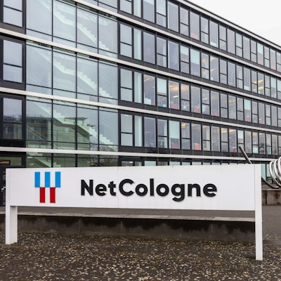 13.02.2025
Köln:
Die Zentrale des Internetproviders Netcologne in Ossendorf. Das Unternehmen erlebte gestern einen rund acht Stunden andauernden Ausfall seiner Infrastruktur. Tausende Kunden hatten keinen Internetzugang.
Adresse: Am Coloneum 9
Foto: Martina Goyert