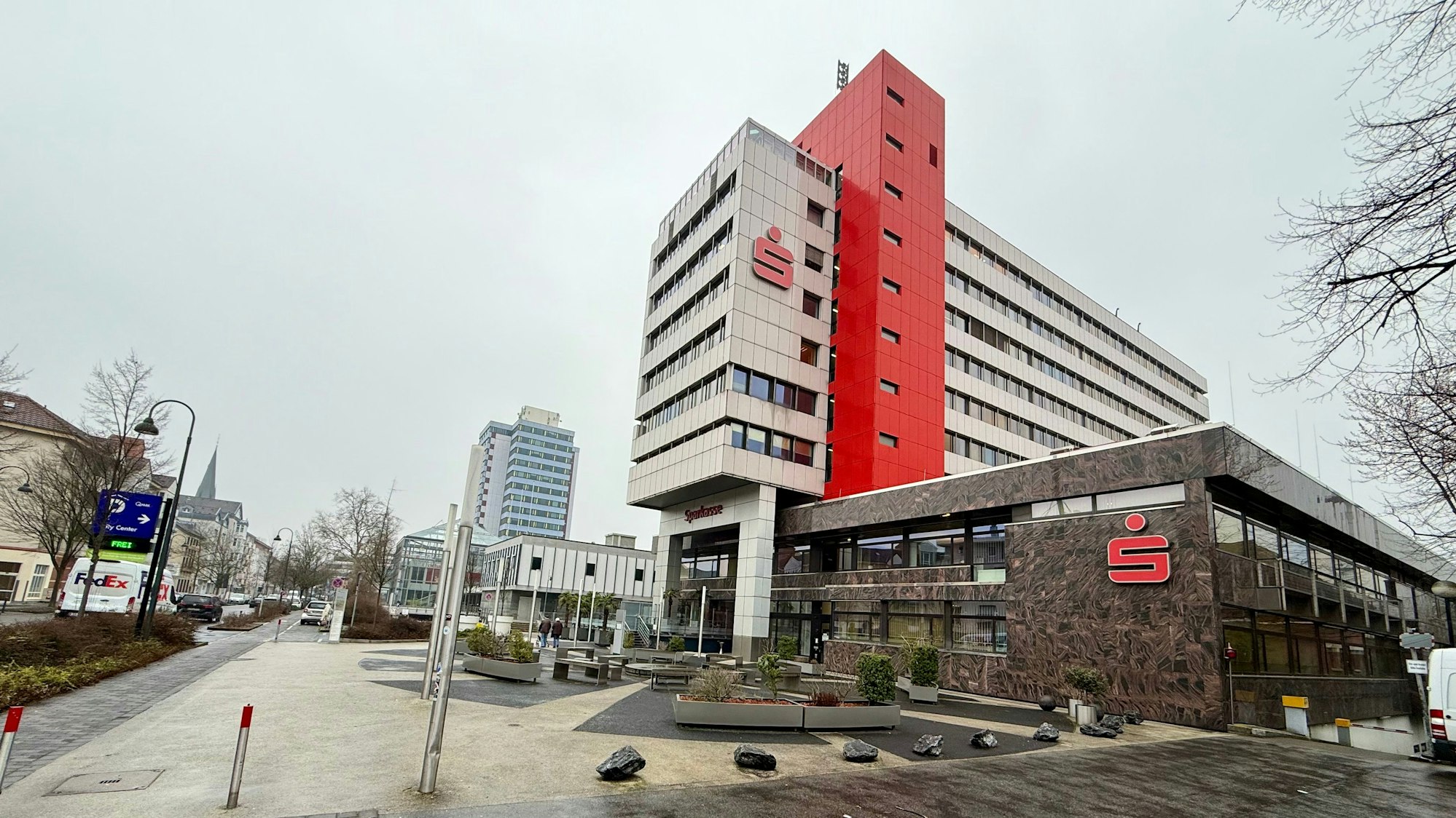 Die Hauptstelle der Sparkasse Leverkusen