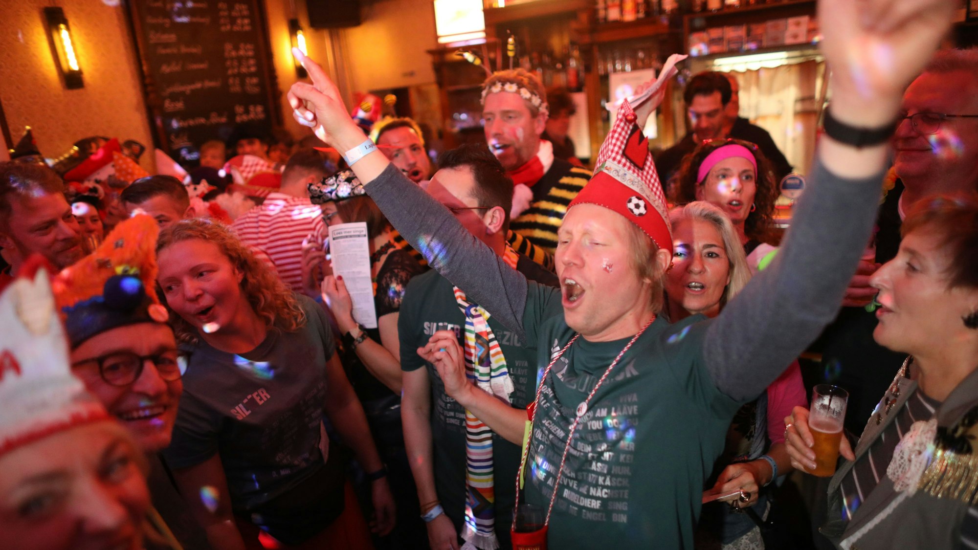 Auftakt der Mitsing-Reihe Loss mer singe im Lapidarium im Januar.