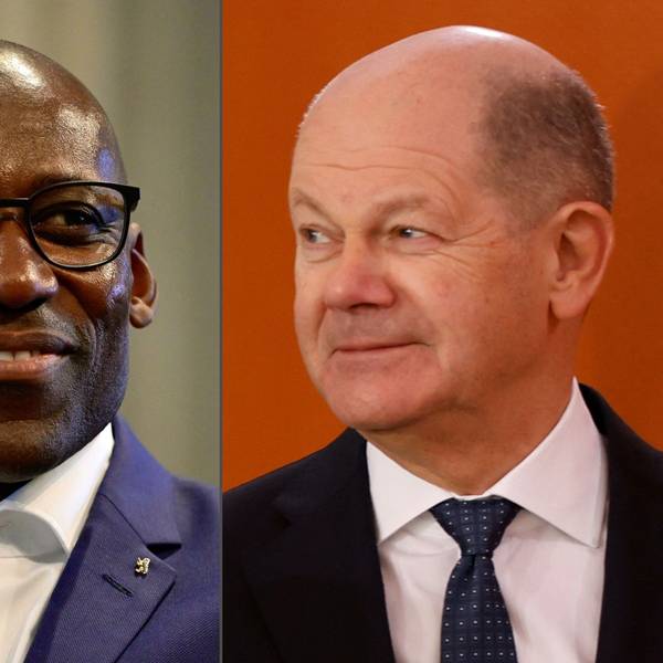 Berlins Kultursenator Joe Chialo und Bundeskanzler Olaf Scholz