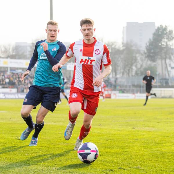 Regionalliga West: Fortuna Köln - 1. FC Köln U21, U 21 09.02.2024 Marvin Mika Fortuna Köln, 11, Meiko Sponsel 1. FC Köln U21, 2. Regionalliga West, Fortuna Köln - 1. FC Köln U21, 21. Spieltag, am 09.02.2024, Südstadion, Köln *** Regionalliga West Fortuna Köln 1 FC Köln U21, 09 02 2024 Marvin Mika Fortuna Köln, 11 , Meiko Sponsel 1 FC Köln U21, 2 Regionalliga West, Fortuna Köln 1 FC Köln U21, 21 Matchday, on 09 02 2024, Südstadion, Cologne Copyright: xBEAUTIFULxSPORTS/Meuselx