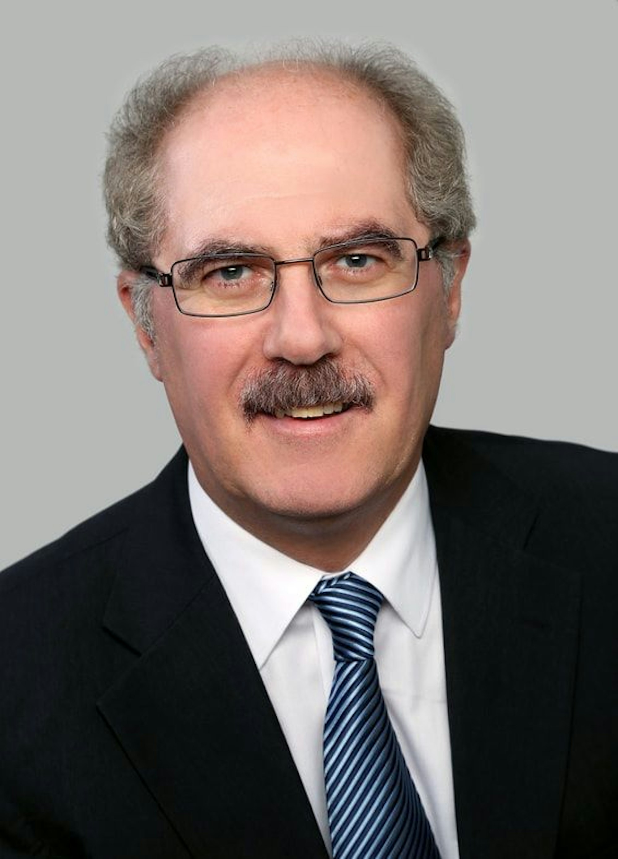 Das Bild zeigt Klaus Larres, den Autoren dieser Kolumne. Bild: Privat