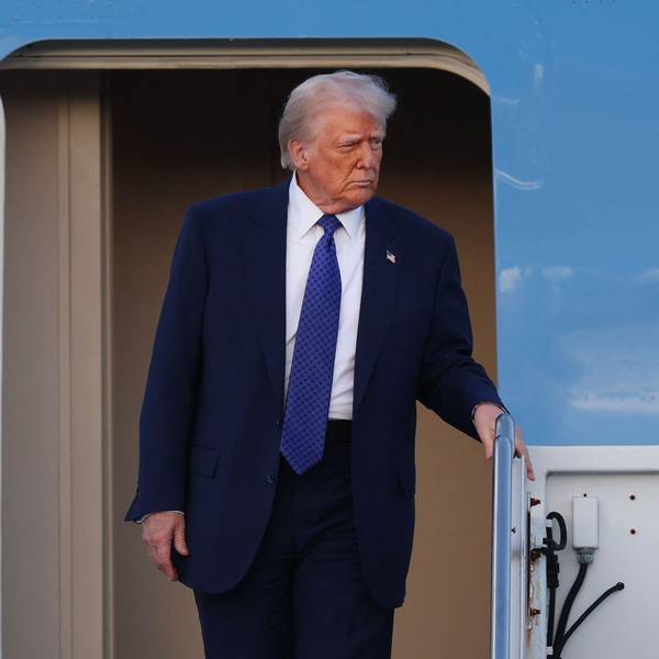 US-Präsident Donald Trump steigt in Florida aus der Air Force One aus. (Archivbild)
