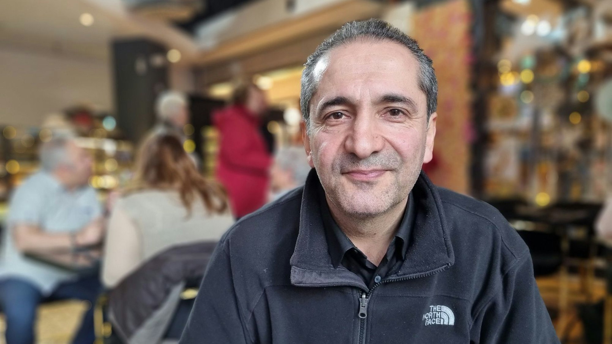 Vedat Akter, Linken-Direktkandidat für den Bundestag.