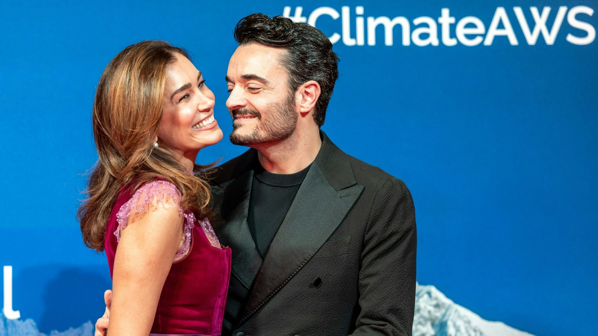Giovanni Zarrella mit Ehefrau Jana Ina während dem Red Carpet zum «Special Dinner for Climate Action - Charity Auktion» im Rahmen des 85. Hahnenkammrennens beim Stanglwirt in Going.