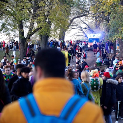 Jecke am Aachener Weiher