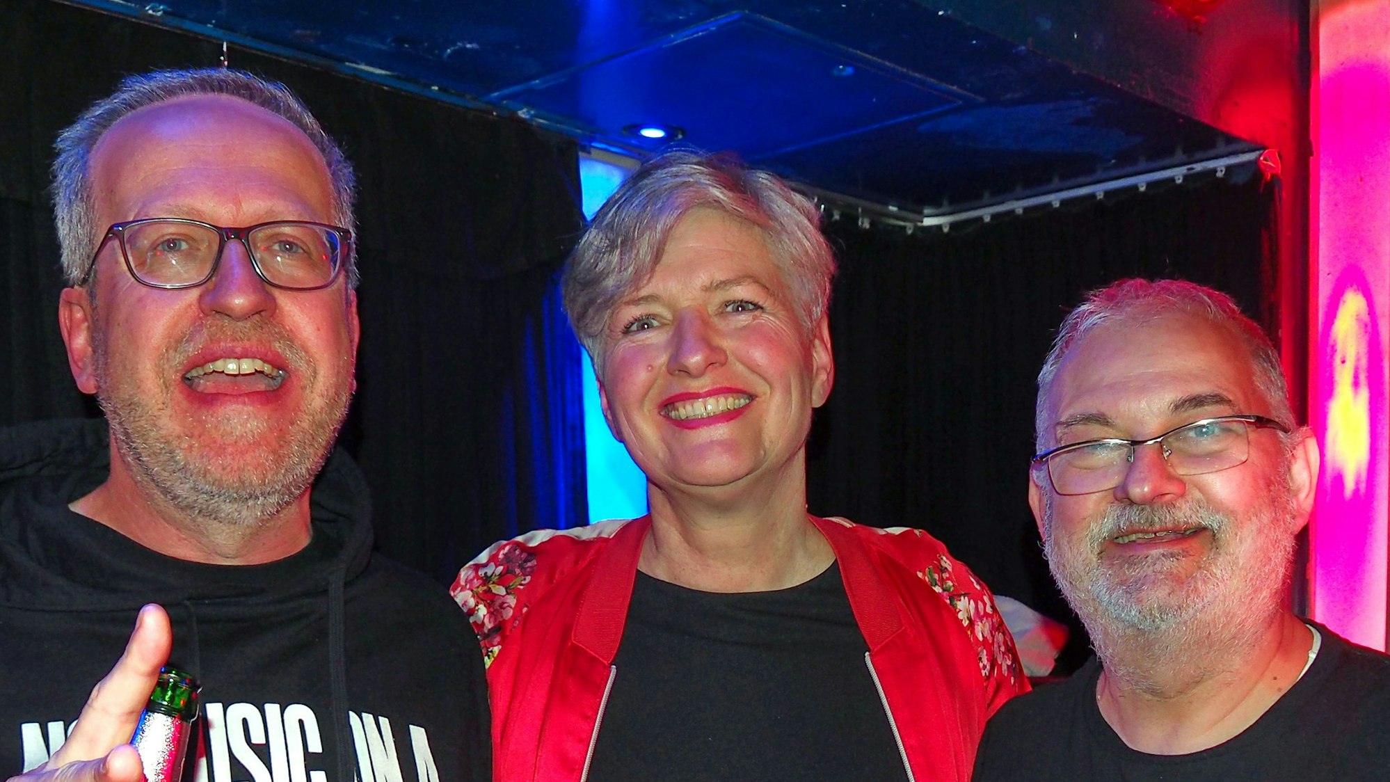 Die DJs Holger Geißler, Alexandra Geißler-Wölfle und Werner Grimme freuen sich über den Erfolg der neuen Partyreihe.