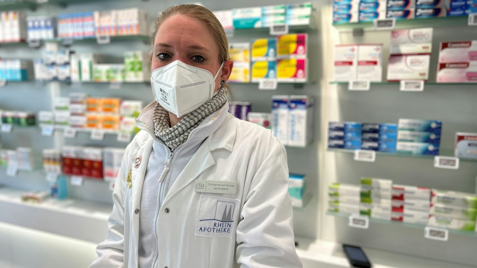 Constanze von Stritzy, Inhaberin der Rhein-Apotheke am Ebertplatz