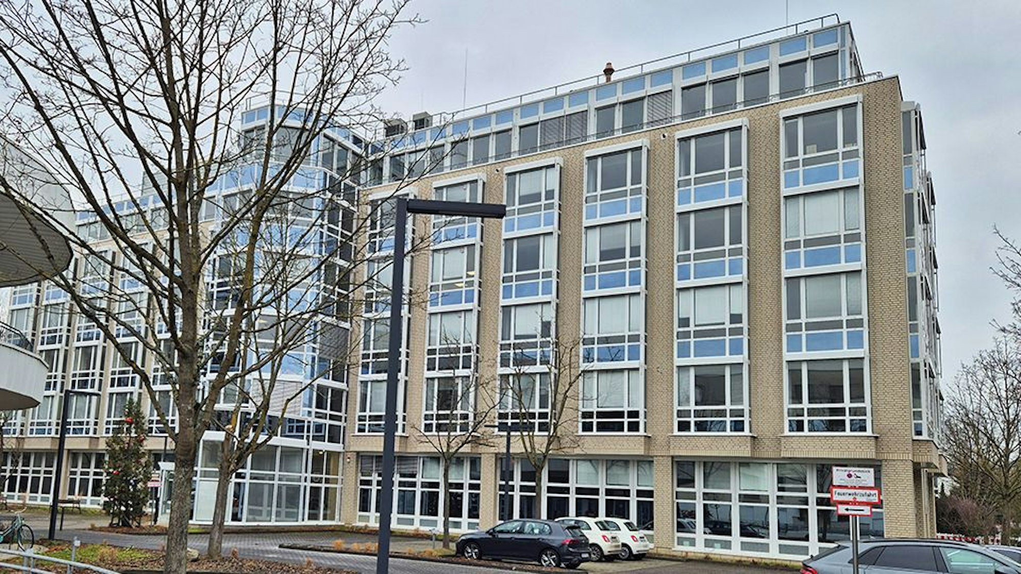 Die künftige Weidener Polizeiwache in der Vorderansicht.