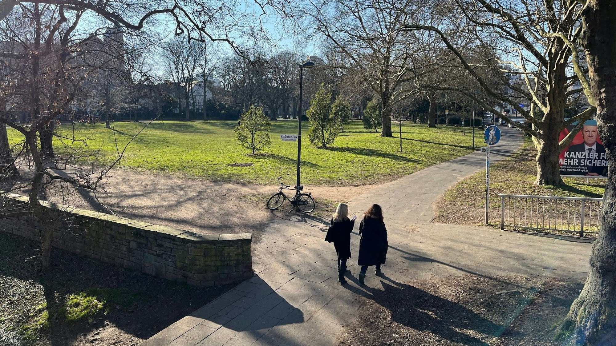 Ist der Max-Dietlein-Park die richtige Fläche für eine Container-Feuerwache für einige Jahre? Der Rat lehnt entsprechende Überlegungen der Verwaltung ab.