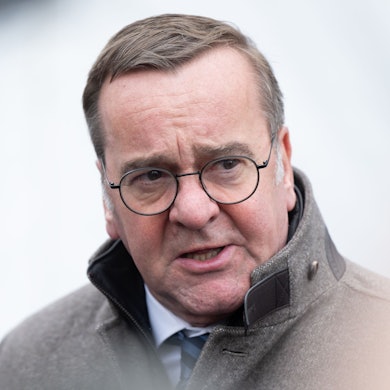 Verteidigungsminister Pistorius kritisierte, die US-Regierung habe Russland schon zu viele Zugeständnisse gemacht und schwäche damit ihre Verhandlungsposition.