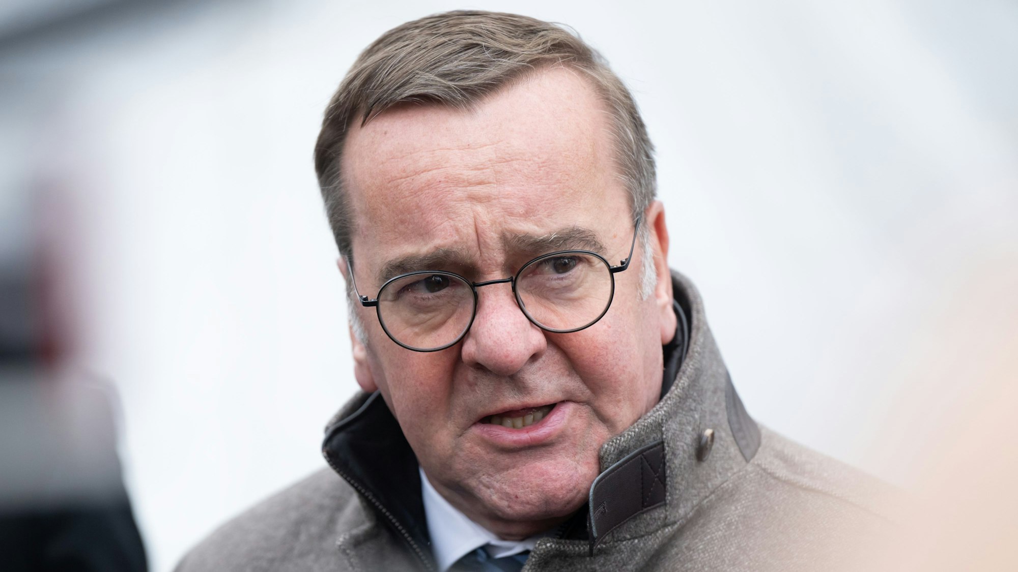 Verteidigungsminister Pistorius kritisierte, die US-Regierung habe Russland schon zu viele Zugeständnisse gemacht und schwäche damit ihre Verhandlungsposition.