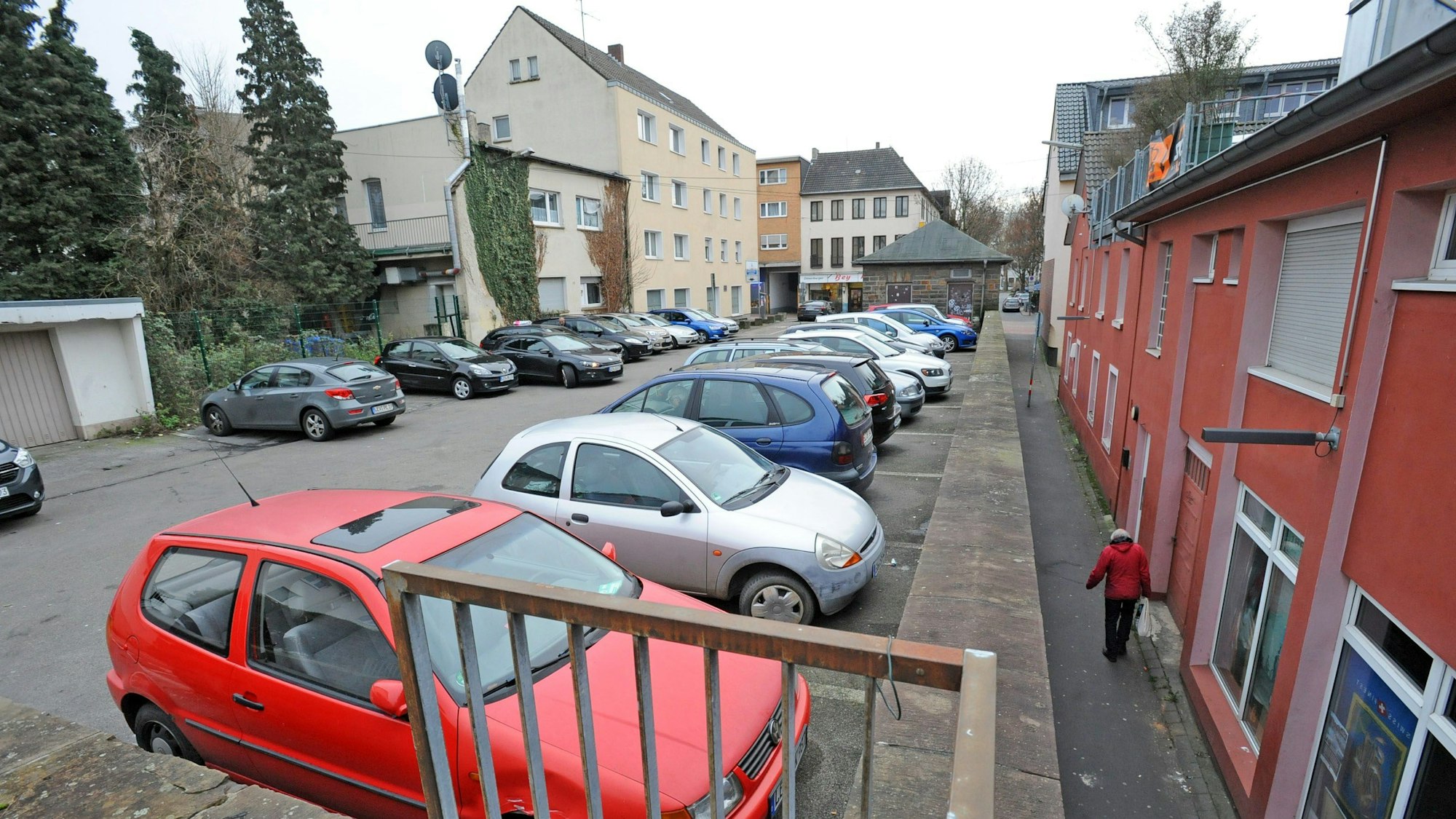 Bunkerparkplatz in der Bahnhofstraße Opladen
