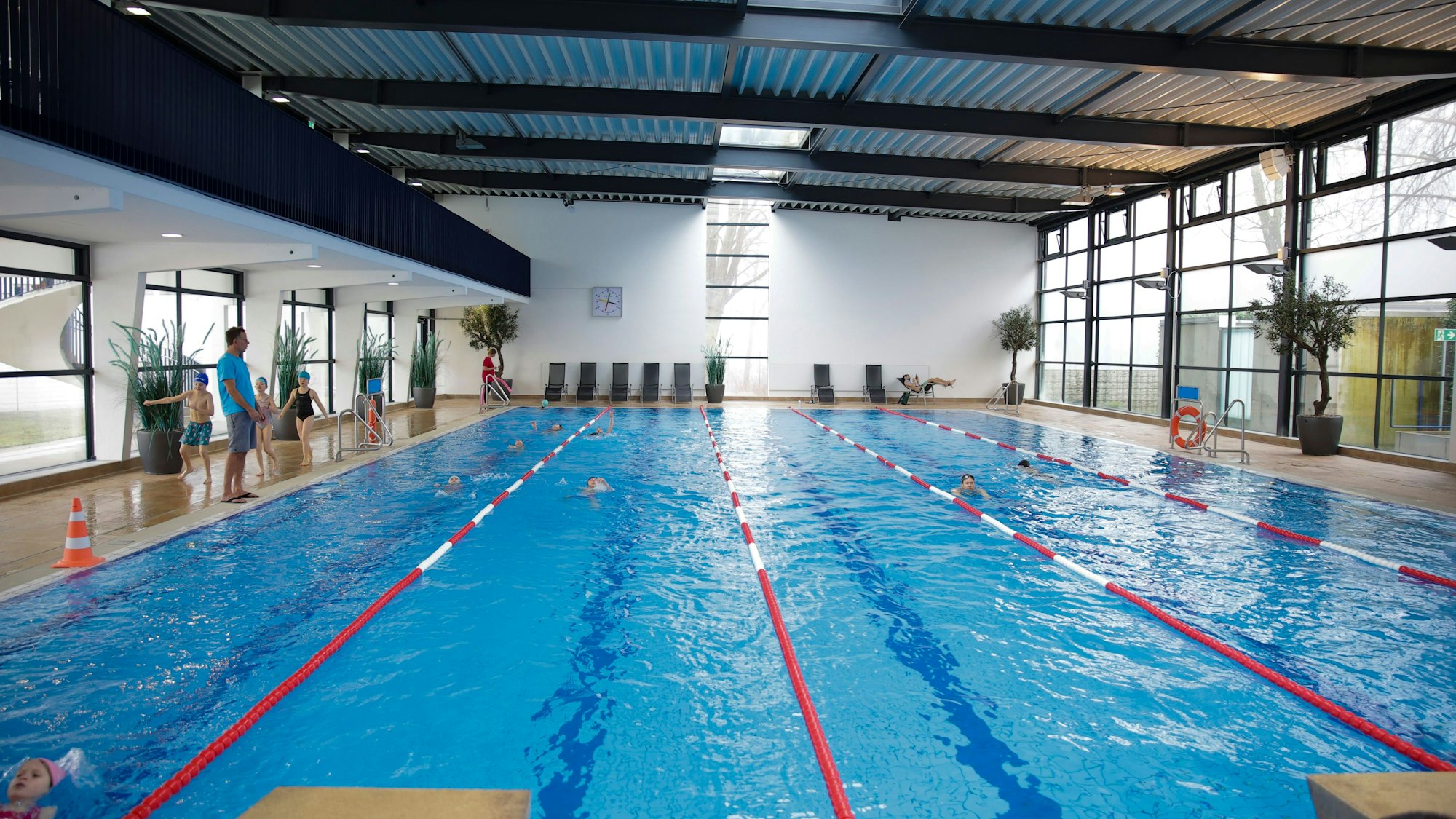 Stadiondad Hallenbad Köln.
