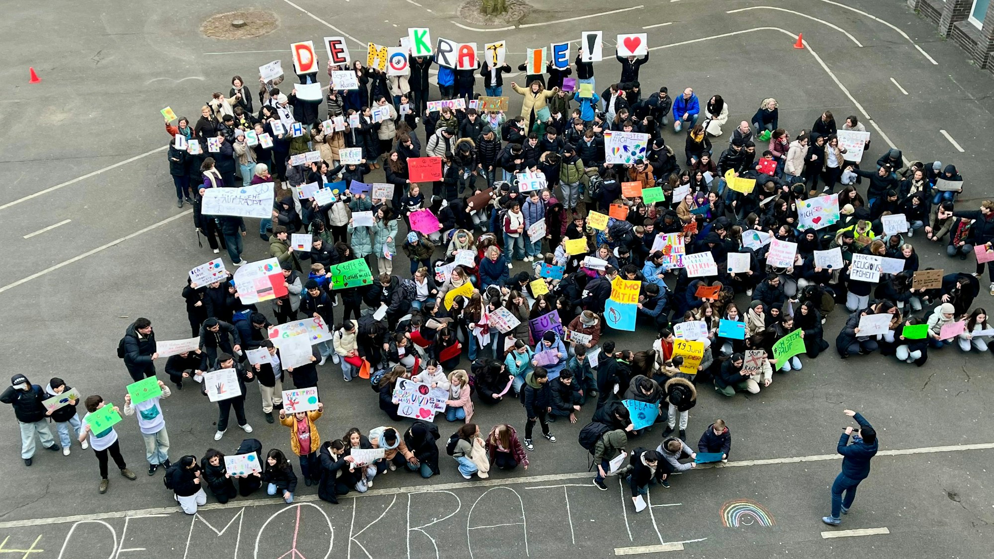 Die Realschule am Stadtpark setzt ein Zeichen für Demokratie und Vielfalt.