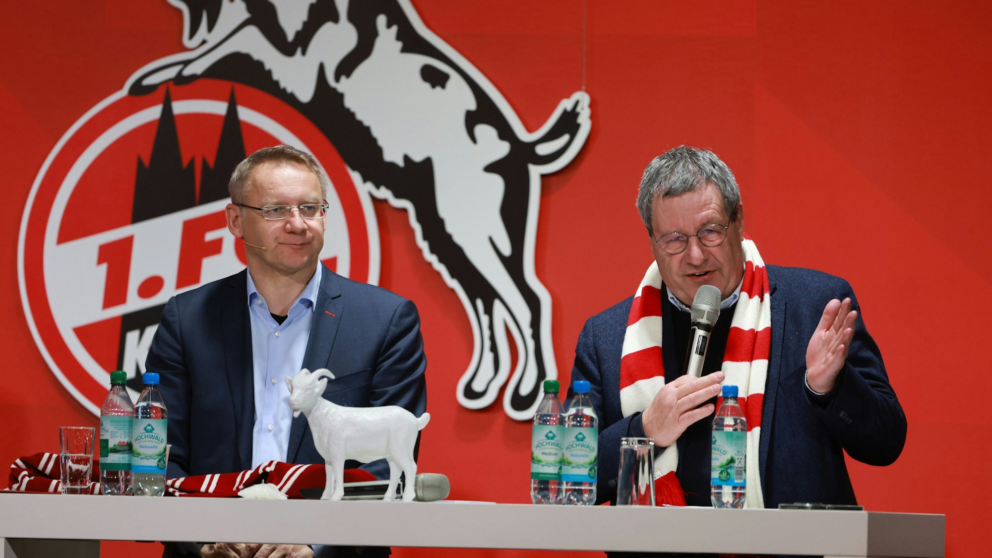 1. FC Köln, MMC-Studios, Mitgliederstammtisch, von links: Eckhard Sauren, Werner Wolf (1. FC Köln), 15.01.2025, Bild: Herbert Bucco