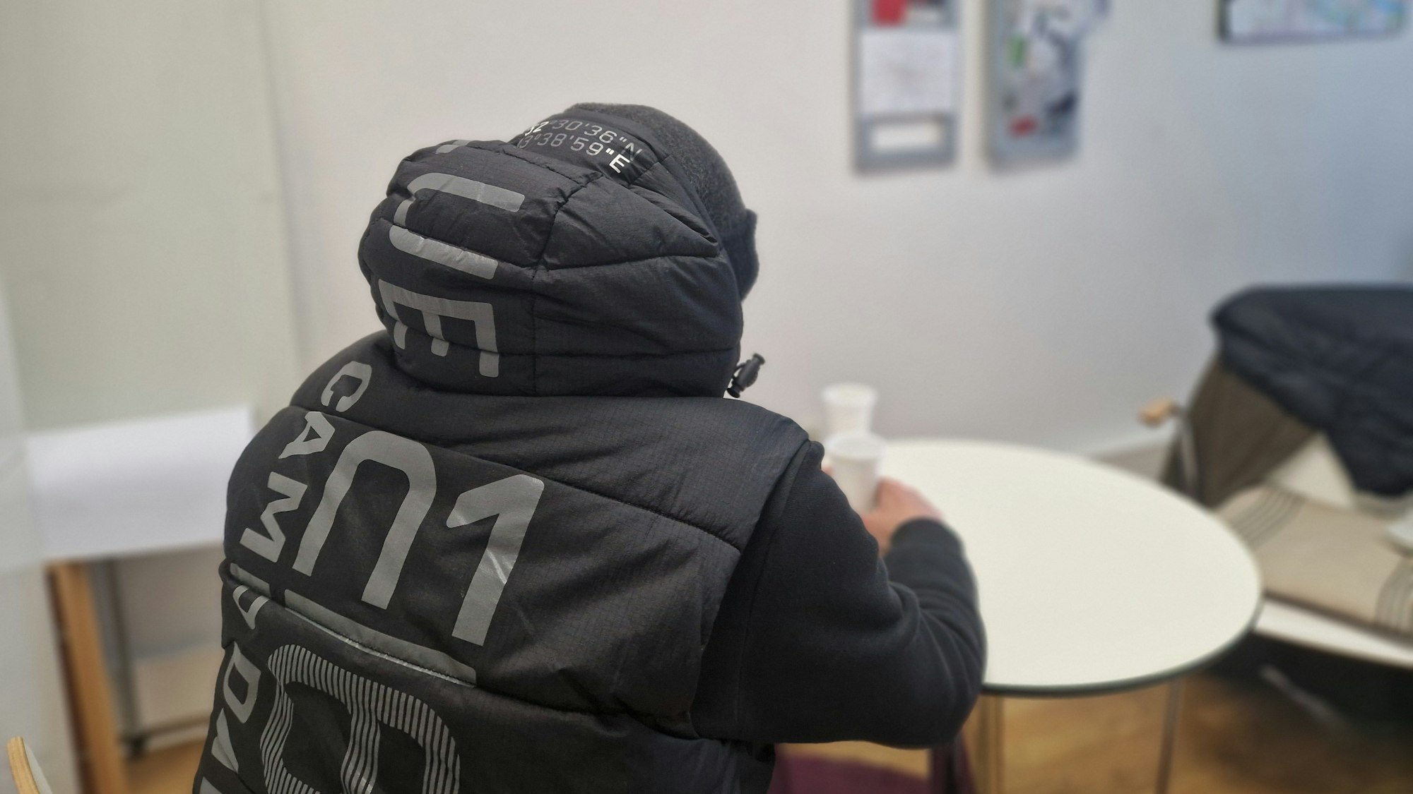 Hans Eckart von hinten.