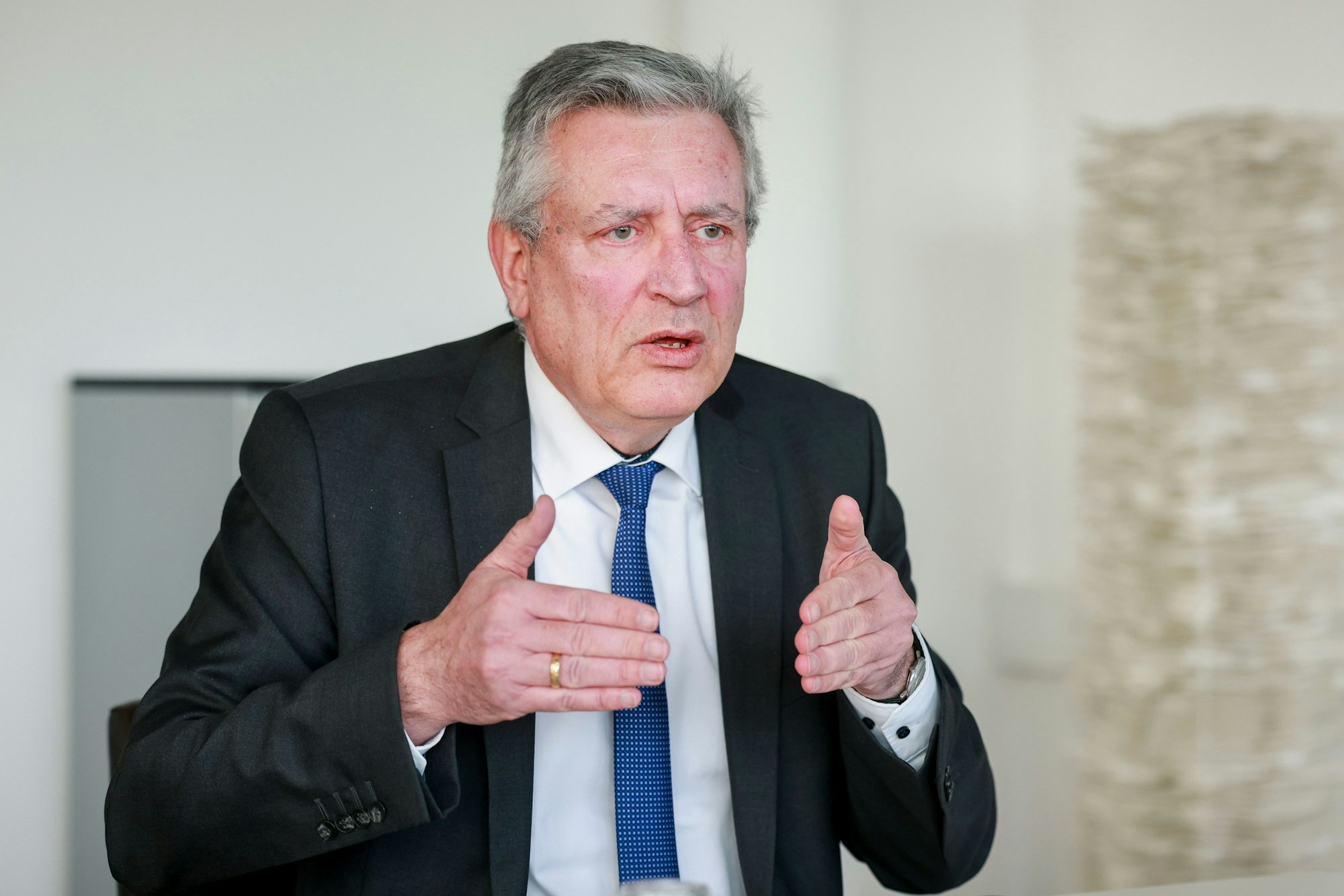 19.02.2025, Köln: Interview mit Professor Edgar Schömig, Vorsitzender der Uniklinik Köln.
Foto: Michael Bause