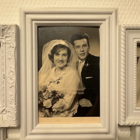 Das Bild zeigt das Hochzeitsfoto von Marliese und Horst Schenkel.