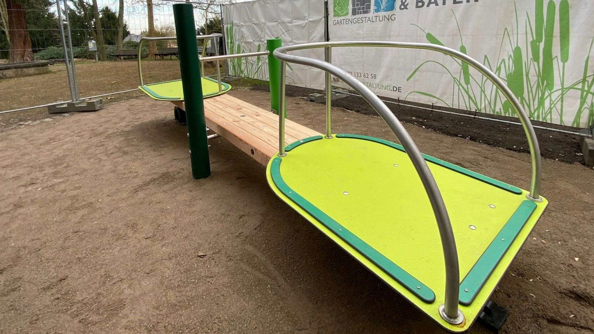 Zu sehen ist die Stehwippe.