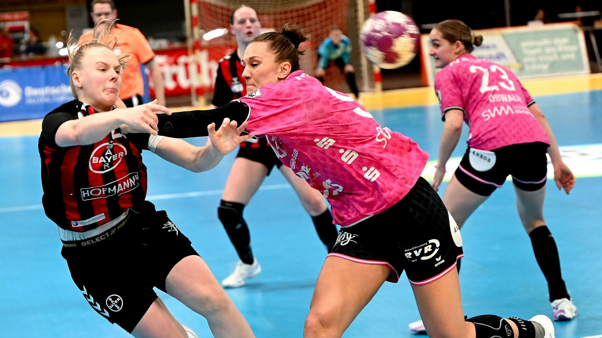 23.02.2025, Handball-Bayer 04 Leverkusen - Metzingen
links: Loreen Veit (Bayer)
Fotoi: Uli Herhaus