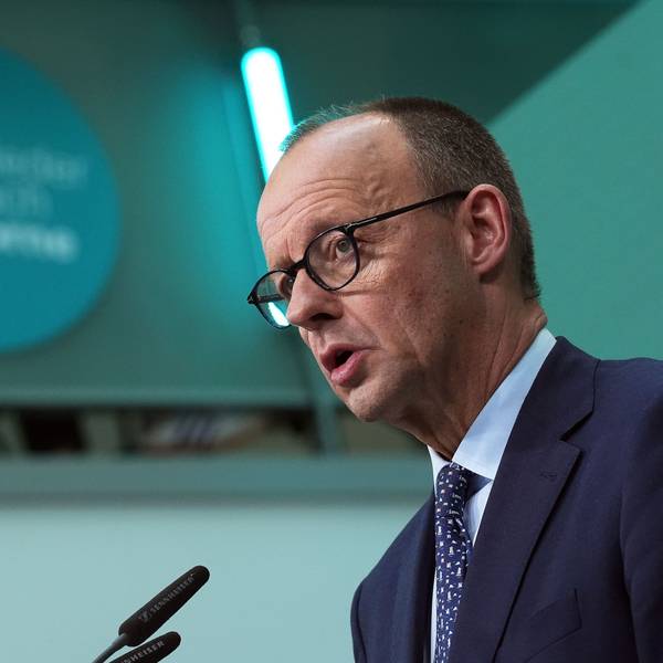 Friedrich Merz, CDU-Bundesvorsitzender und CDU/CSU-Fraktionsvorsitzender im Bundestag, spricht bei einer Pressekonferenz.