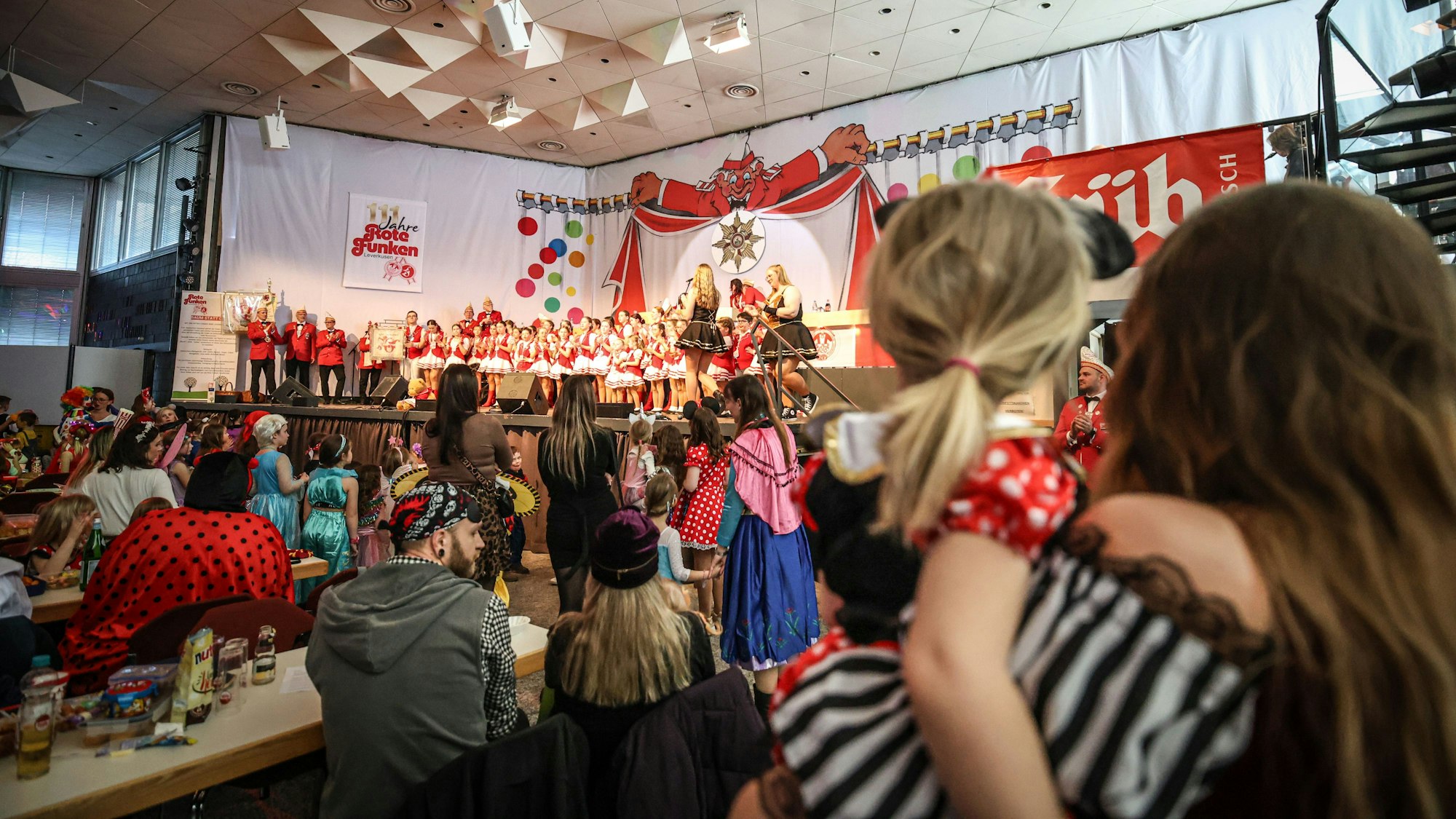 Seit 1965 gibt es den Kinderkarneval in Leverkusen.